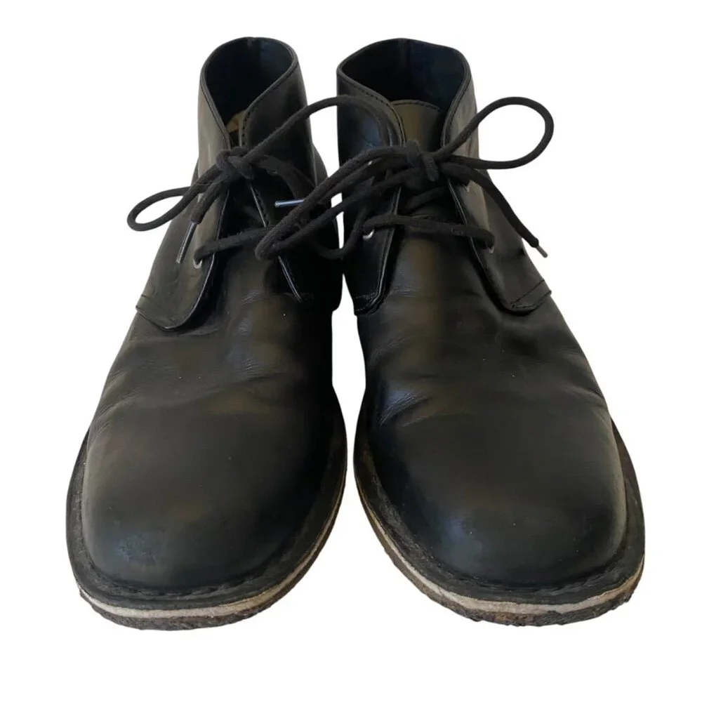 Leighton‎ Mens 12 Black Leather Chukka Ankle Boots Laces Logo Stitching Gum Sole